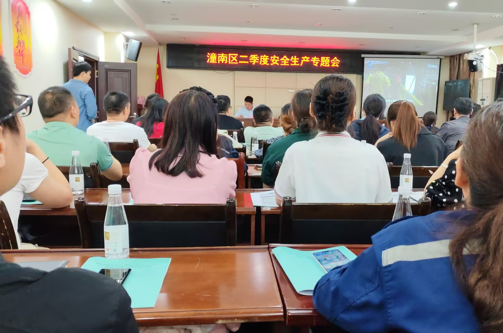 134efd1e9815599ba920a991ef626a4d.jpg 134efd1e9815599ba920a991ef626a4d.jpg